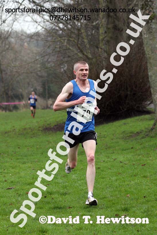 Morpeth Harriers 11k Road Race. Photo: David T. Hewitson/Sports for All Pics
